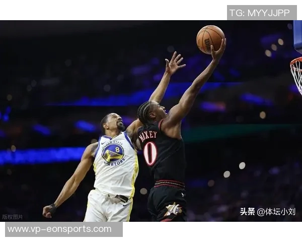 76人勇士对决裁判争议分析梅尔顿走步判罚与马克西漏判三秒防守 76人勇士对决裁判争议分析梅尔顿走步判罚与马克西漏判三秒防守