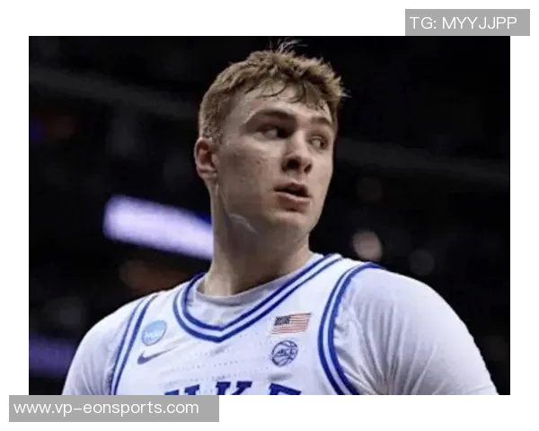 从落选秀到首发球员小内姆哈德的努力与自信之路 从落选秀到首发球员小内姆哈德的努力与自信之路