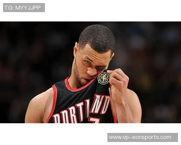 布兰登米勒表现起伏不定21投仅中8得18分4篮板5助攻关键时刻失误频频